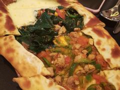 四季皮塔饼-Efes Turkish & Mediterranean Cuisine 艾菲斯餐厅(陆家嘴店)