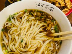 -矮子粉店1985·长沙米粉(湘春路店)