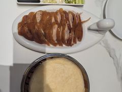 -梅利汴京烤鸭•开封豫菜地标店(东大街店)