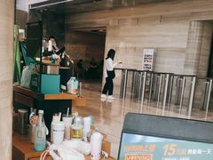 -星巴克(港汇1号办公楼店)