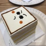 没有特别惊艳,冷山和听雨为了造型方便,所以是翻糖款