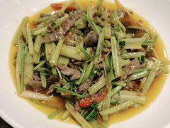 小炒黄牛肉-万重锦·人文川菜馆(骡马市店)