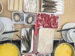 -杨老板·海鲜集市火锅·鲜切牛肉(中防万宝店)