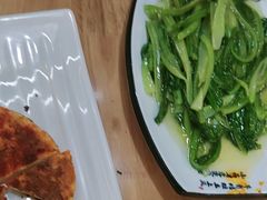 -花儿穆萨·烤肉餐厅(石马坪店)
