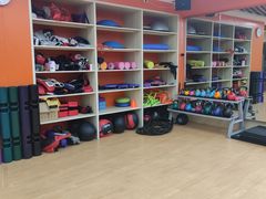 -CXFIT 陈徐健身工作室(凯旋店)