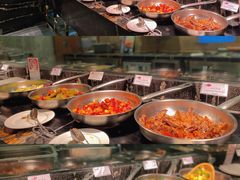 -美食汇·海鲜自助餐·家庭聚会·商务宴请(青秀万达文华店)