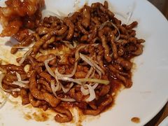 -严记小天府酸菜鱼(西四路店)