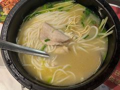-妈妈故事米线(市府恒隆店)