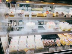 -红宝石·鲜奶小方·海派西点房(南翔店)