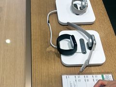 -Apple授权专营店(宝山万达店)