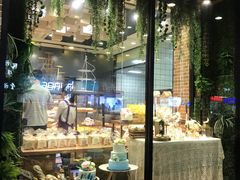 -Lucky Cloud紫云烘焙(红旗店)