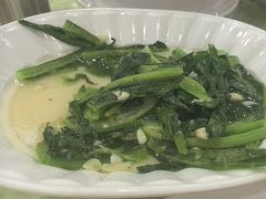 -鹏城人家海鲜酒家·23年老字号(较场尾店)