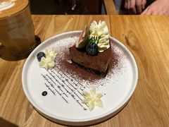 巧克力慕斯蛋糕-萤火虫咖啡(后海店)