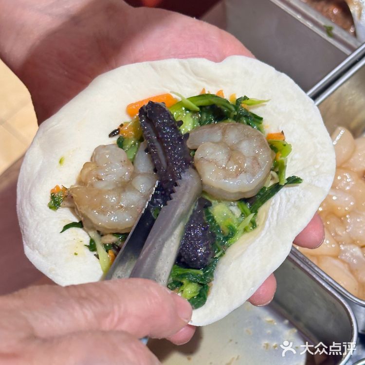 大连豪华版午餐！本地人最爱的大包子！