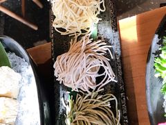 -捞王锅物料理(上海世茂广场店)