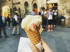 -Gelateria Dondoli