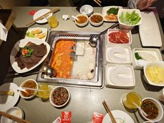 -海底捞火锅(卓为城生日主题店)