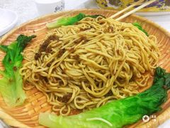 -三辣馆