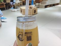 -藏猫猫咖啡主题馆(中央大道店)