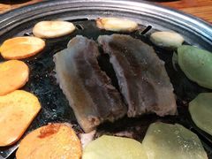 -韩国明洞碳烤肉(常平店)