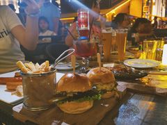 -LENBACH兰巴赫西餐啤酒坊(大连东港店)