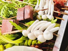 -三番火辣串串香(总店)