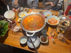 -野山舂·贵州现舂酸汤牛肉(鸿通城店)