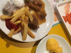 -彩虹云霄酒店76&78层国际自助餐