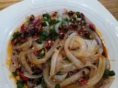 -兔行天下-鸿鹤鲜锅兔(中海国际店)