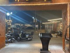 -荷香居(洞企石路店)