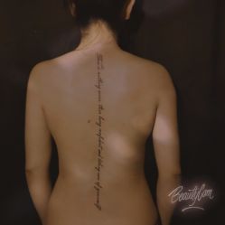 -木子·纹身店TATTOO穿孔·洗纹身
