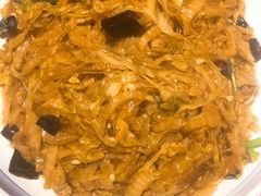 -95号酱骨·一块豆腐(展春园西路店)