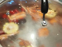 -尚尚仙·酸汤猪手·猪肚鸡火锅(华联万柳购物中心店)