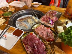 -一家东北烤肉(华大店)