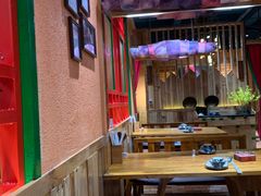 大堂-老滇山寨•云南特色菜•地方菜•民族风情歌舞表演(金碧店)