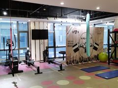 -思迈威健身(积玉桥万达店)