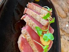 金枪鱼牛油果-BROWNSTONE布朗石西班牙餐厅(富城店)