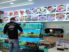 -覃记海鲜美食餐厅