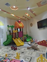 -趣童婴幼儿SPA母婴生活馆(孔雀城店)