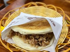 腊汁肉夹馍-西安手工软面(浦东南路店)