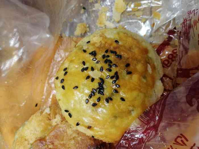 徐家铺子(大通路店)-"糕点味道不错,也是老店,以前有团购,现在.
