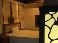 -花湖会所·高端水疗商务泡浴SPA(高新店)