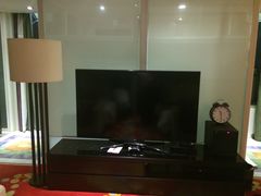 -喜鹊愉家酒店(郑州曼哈顿博览中心地铁站店)