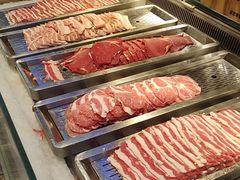 -金滏山烤肉·海鲜·火锅自助餐厅(襄阳万达店)