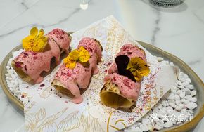Signature Roasted Yunnan Rose Milk Fan