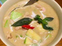 中部绿咖喱鸡肉-帕蓝·暹罗料理(曲阳店)