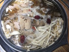 霸王排骨汤锅-一把火北京烤鸭(海昌路店)
