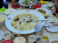 -渔语鱼酸菜鱼新川菜(来福士店)