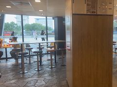 -麦当劳(国家体育场南路店)