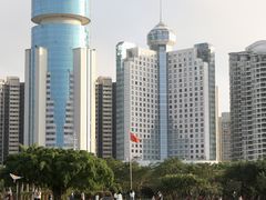 -万绿园